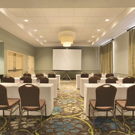 Hilton Garden Inn Worcester Eksteriør billede