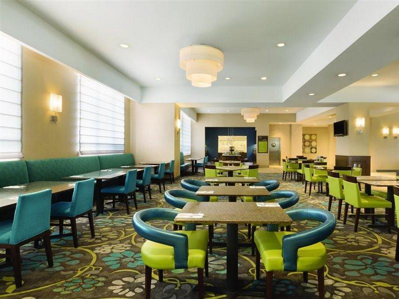 Hilton Garden Inn Worcester Eksteriør billede