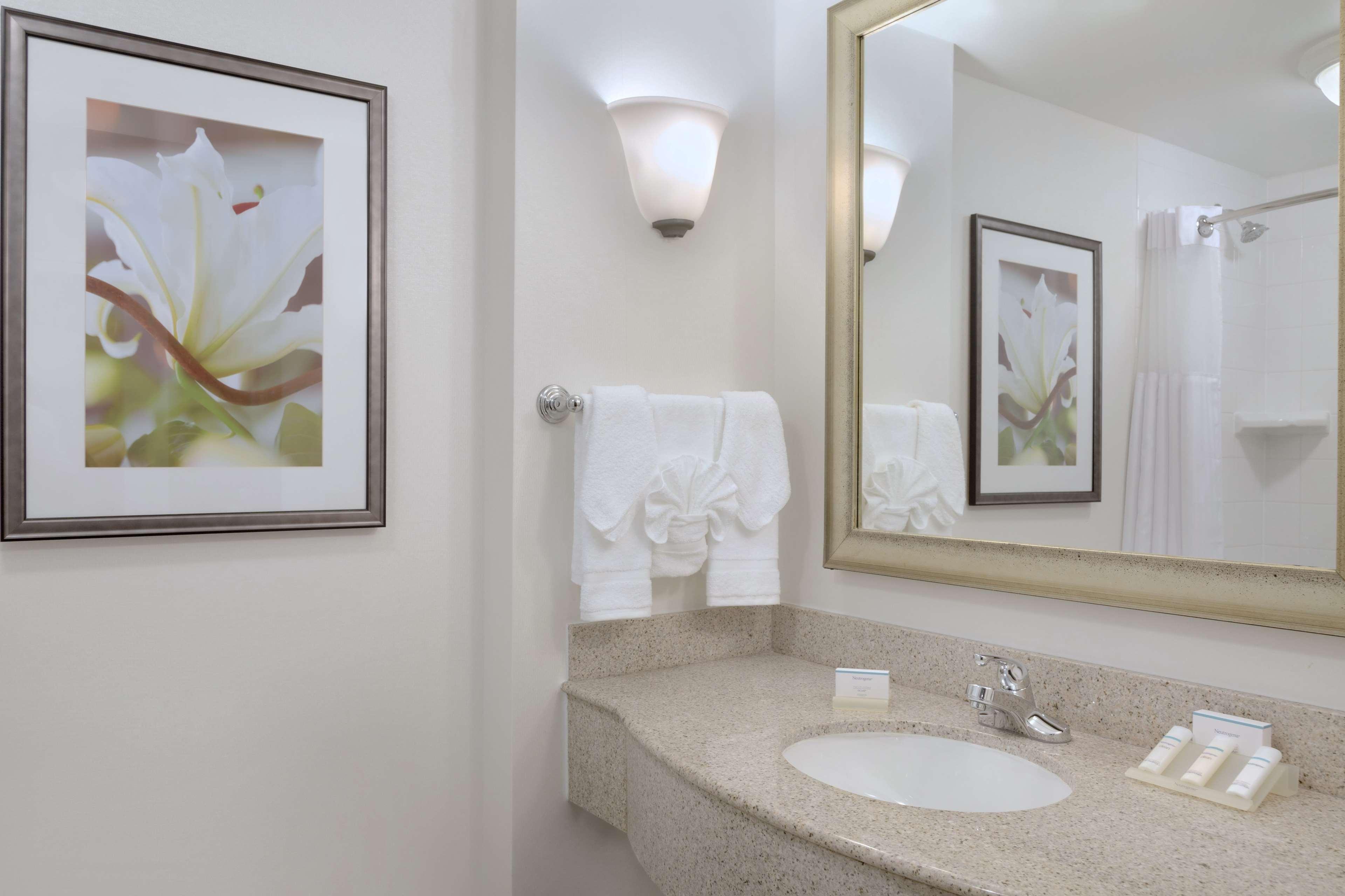 Hilton Garden Inn Worcester Eksteriør billede