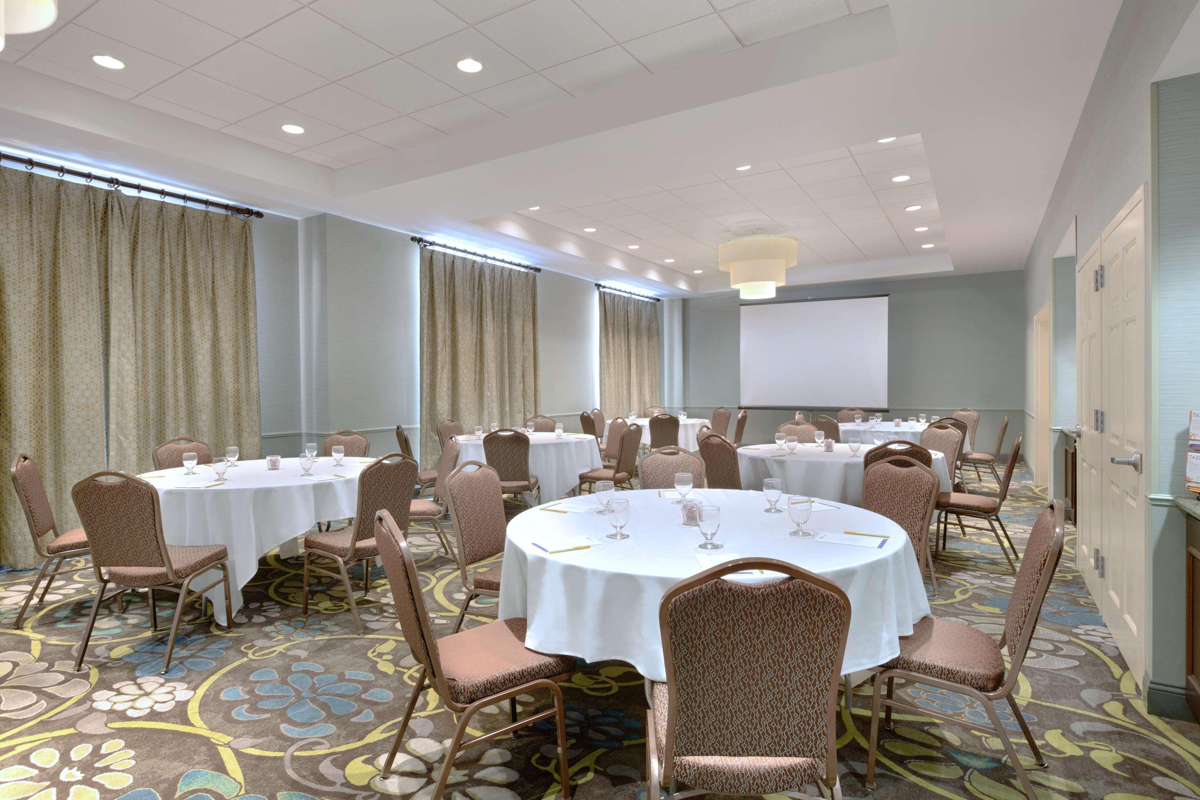 Hilton Garden Inn Worcester Eksteriør billede
