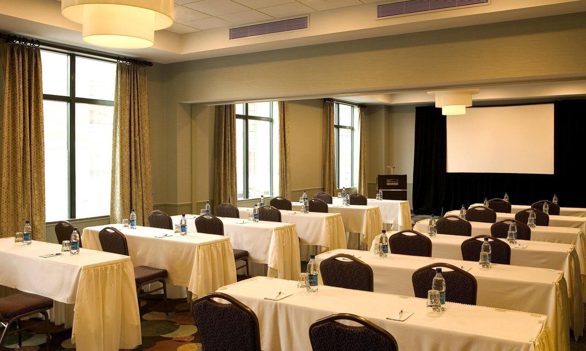 Hilton Garden Inn Worcester Eksteriør billede